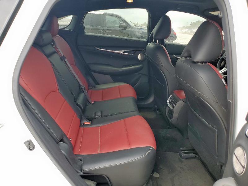 2024 INFINITI QX55 SENSO 3PCAJ5LR7RF112348