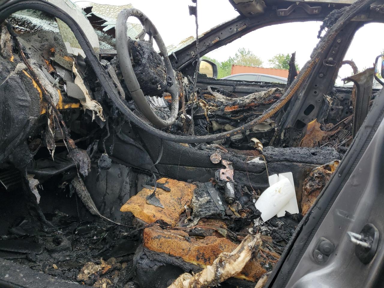 INFINITI Q50 RED SPORT 400