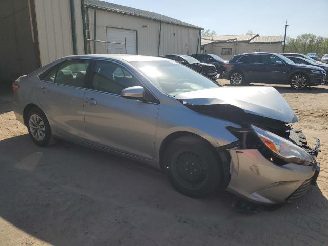 Vin: 4t1bf1fk6hu378992, lot: 56073655, toyota camry le 20174