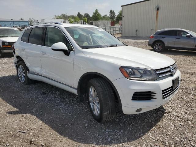 Vin: wvgef9bp2ed013668, lot: 57185125, volkswagen touareg v6 20144