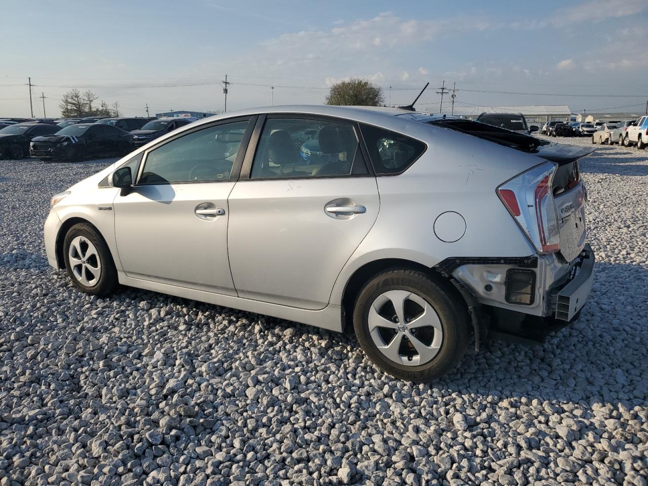 TOYOTA PRIUS