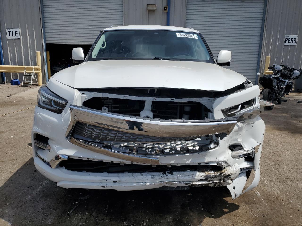 INFINITI QX80 2019