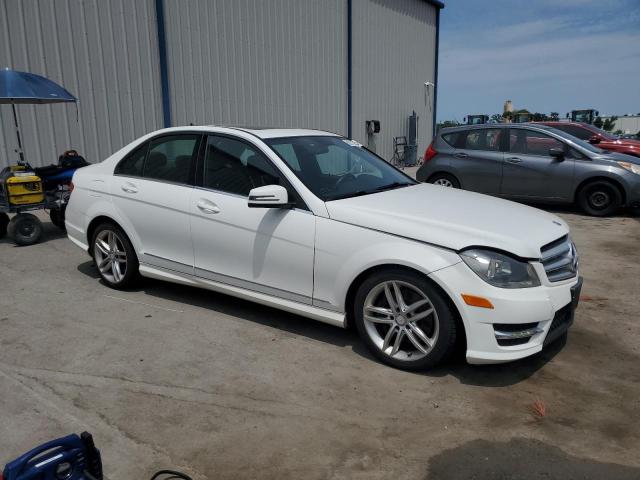 Vin: wddgf8abxdr285941, lot: 58211605, mercedes-benz c-class 300 4matic 20134