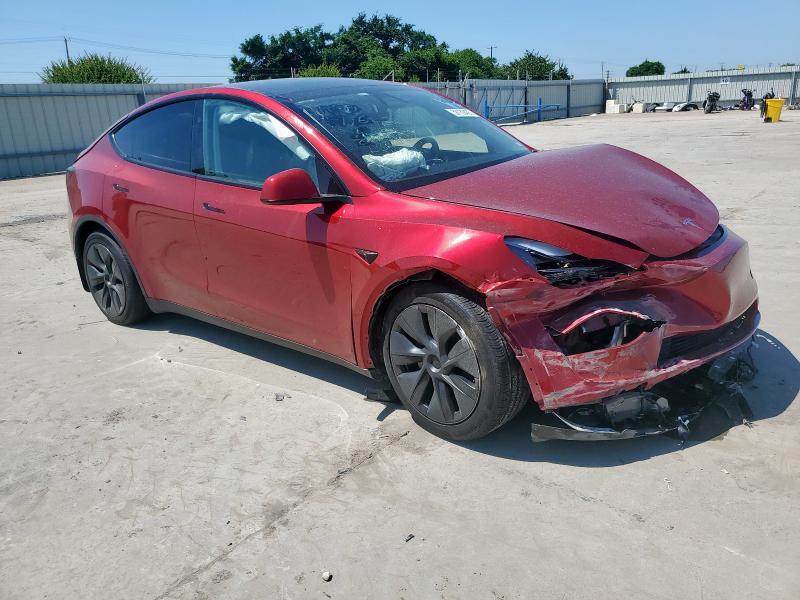 2024 TESLA MODEL Y 7SAYGAEE8RF130120