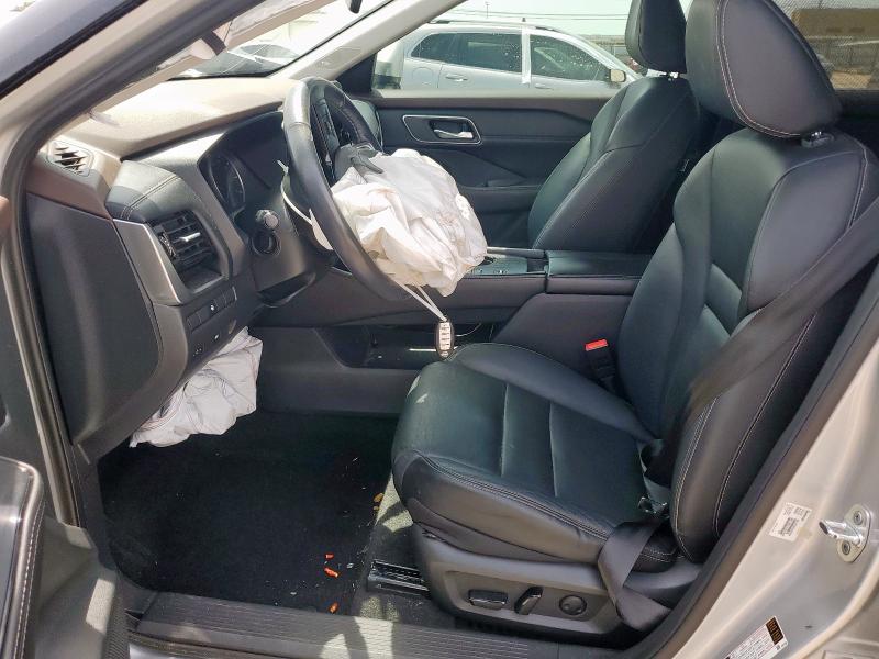 2021 NISSAN ROGUE SL 5N1AT3CA7MC704942
