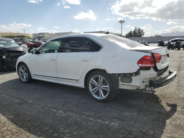 2015 VOLKSWAGEN PASSAT SEL - 1VWCV7A38FC089319