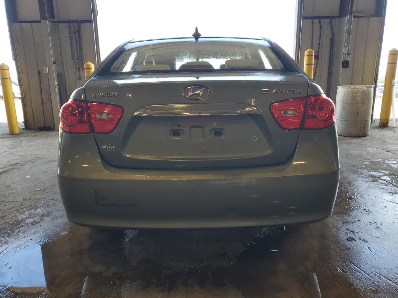 HYUNDAI ELANTRA BLUE