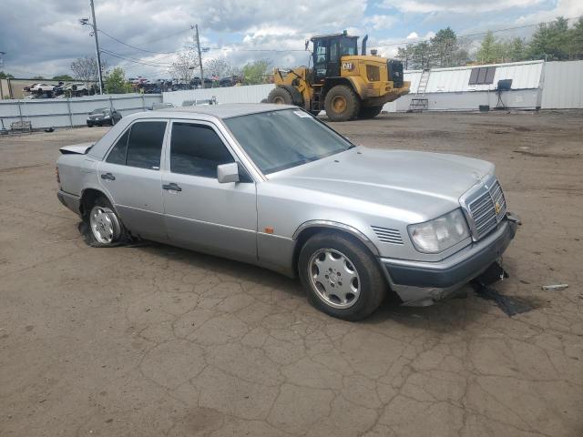 Vin: wdb1241281c004217, lot: 56098015, mercedes-benz e-class 19944