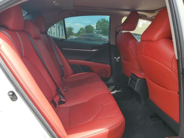 2018 TOYOTA CAMRY XSE - 4T1B61HK5JU132244