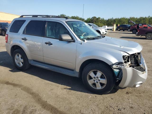 Vin: 1fmcu0dg7aka80570, lot: 55325885, ford escape xlt 20104