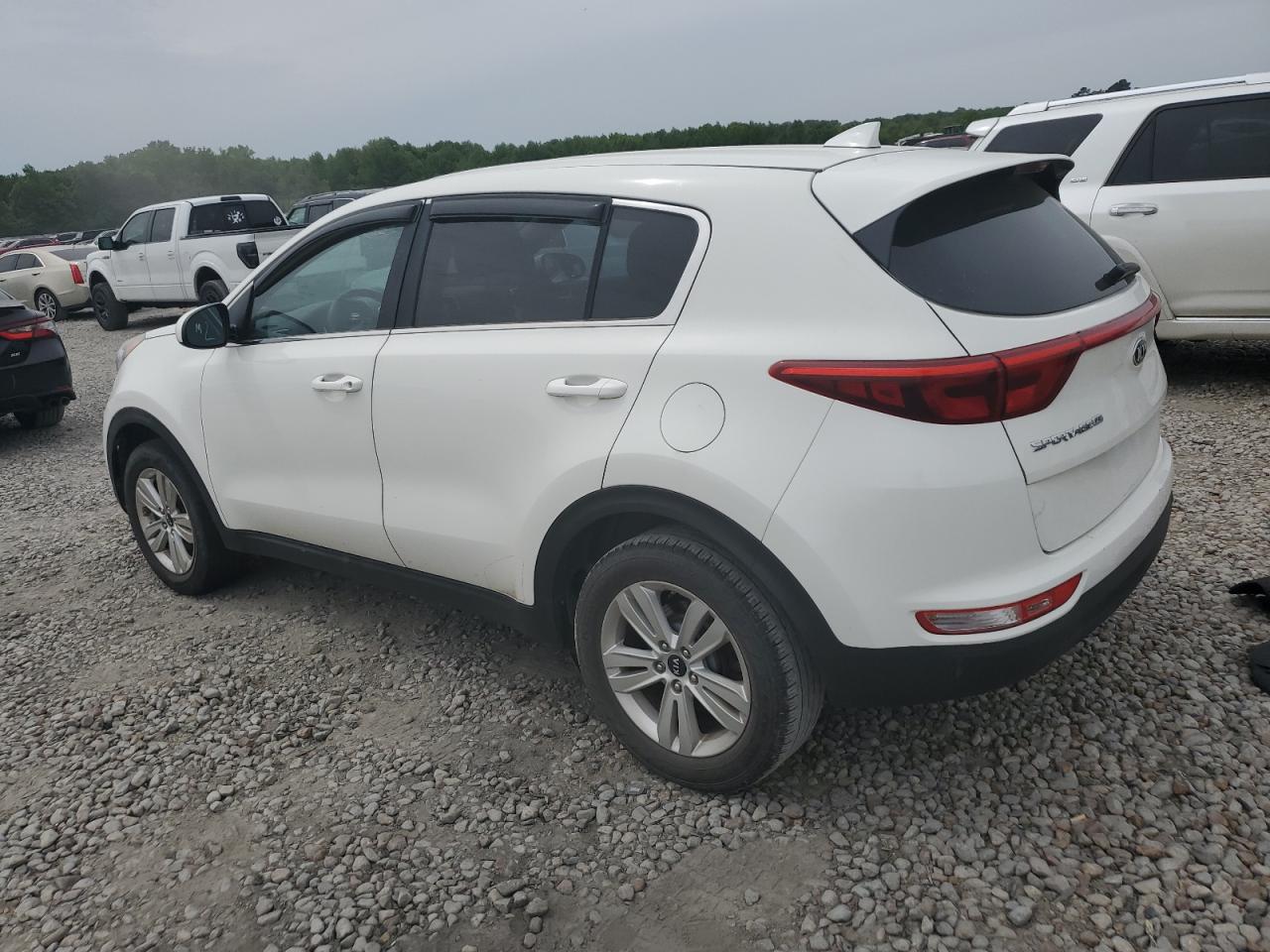 KIA SPORTAGE LX