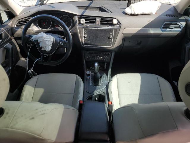 2018 VOLKSWAGEN TIGUAN SE 3VV3B7AX8JM040113