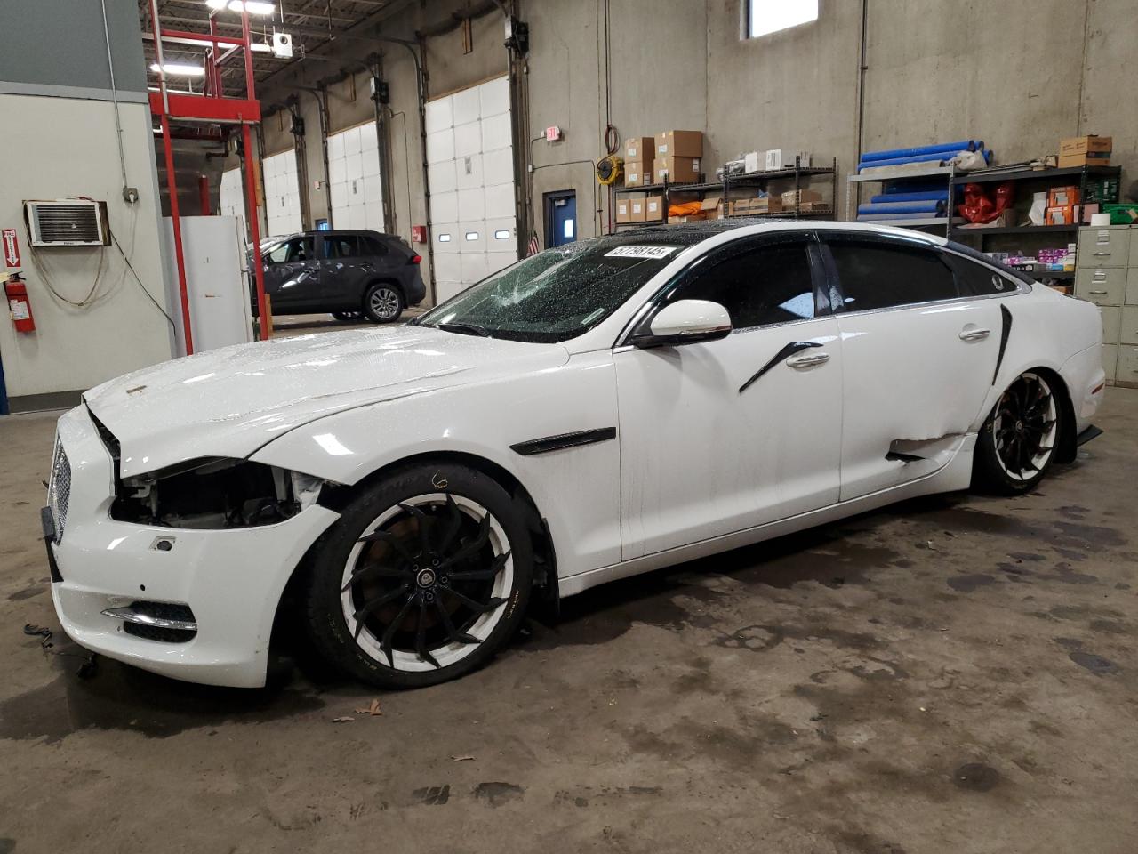 JAGUAR XJ PORTFOLIO