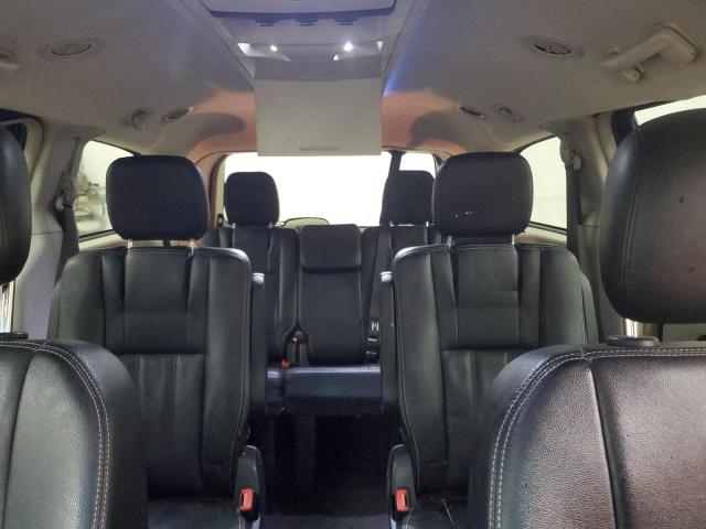 2016 CHRYSLER TOWN & COU 2C4RC1BG0GR147921