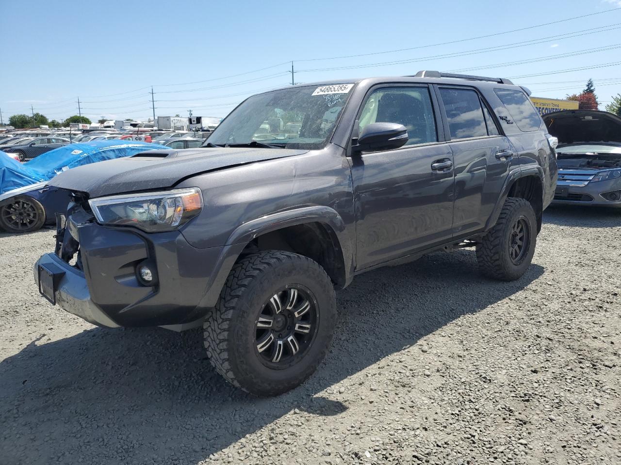 TOYOTA 4RUNNER SE