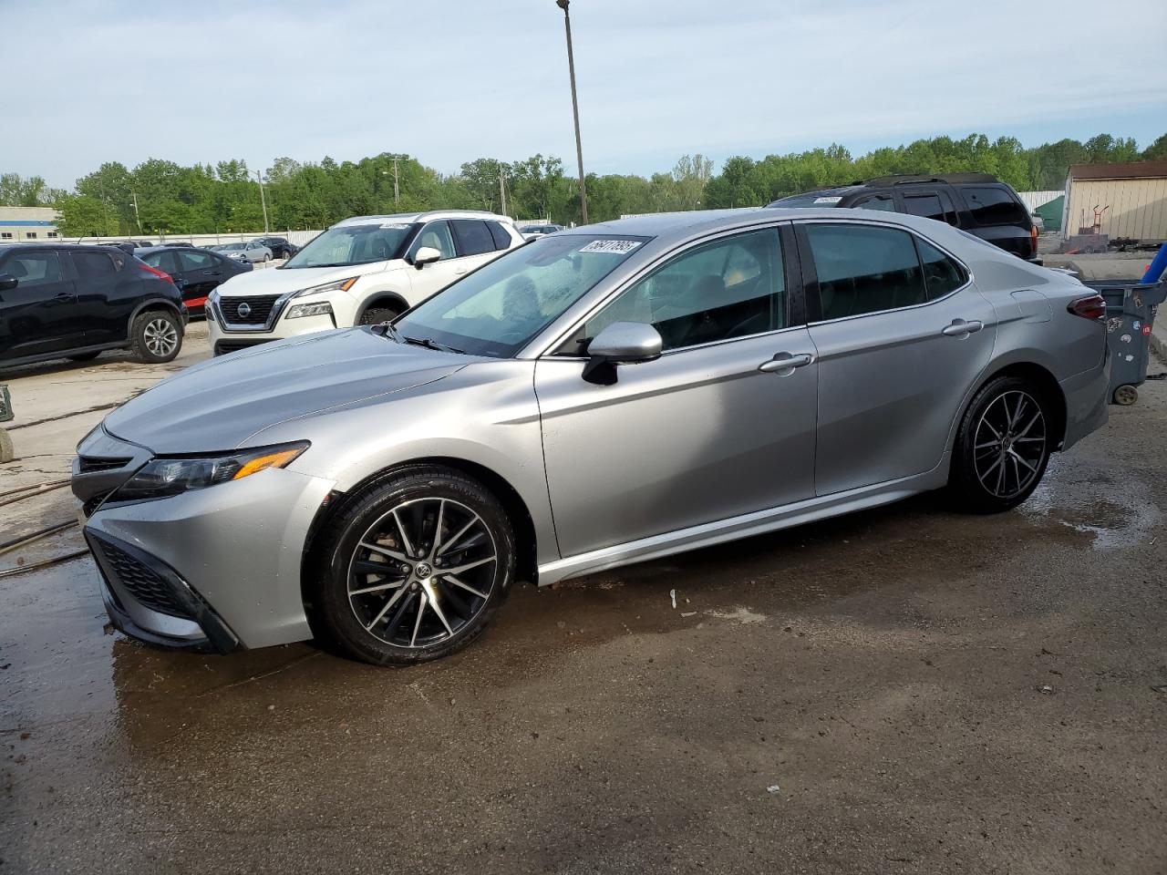 TOYOTA CAMRY SE