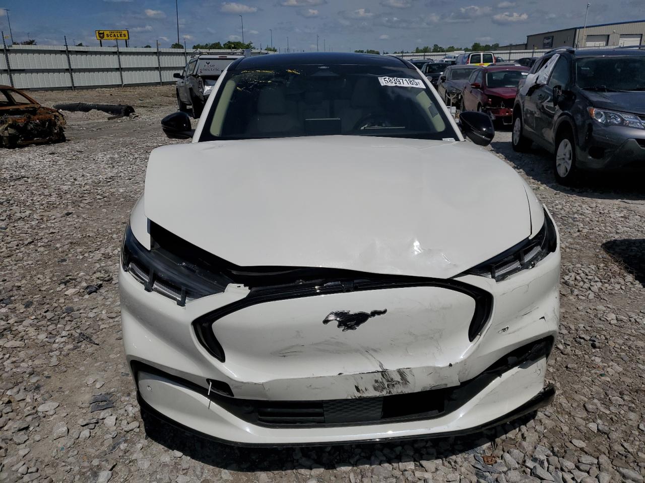 FORD MUSTANG PREMIUM