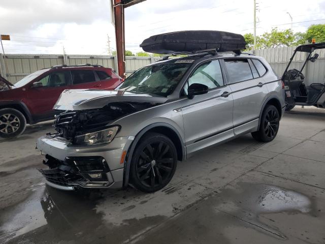 VOLKSWAGEN TIGUAN SE
