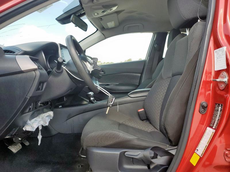 2020 TOYOTA C-HR XLE - JTNKHMBX6L1090638