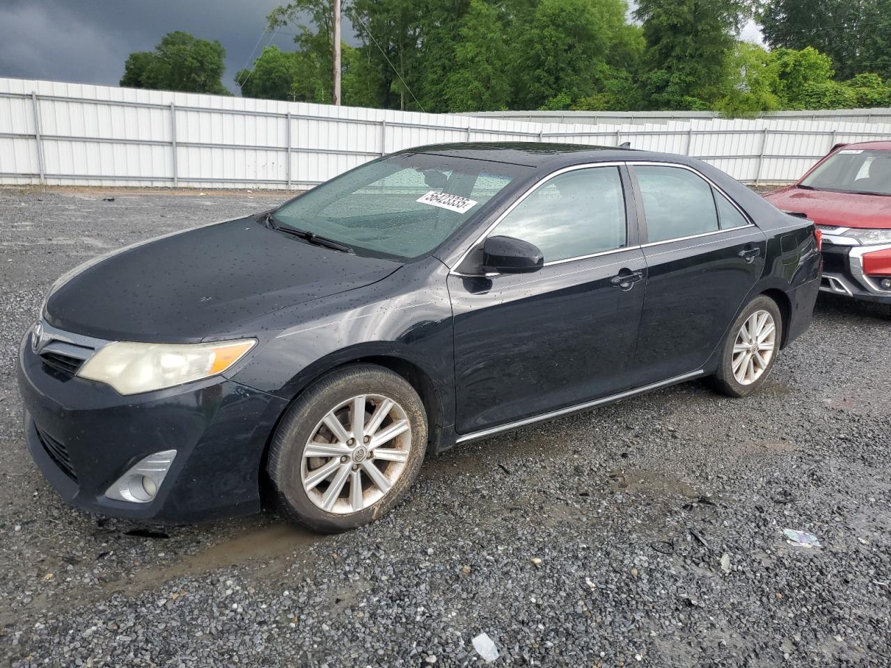 TOYOTA CAMRY SE