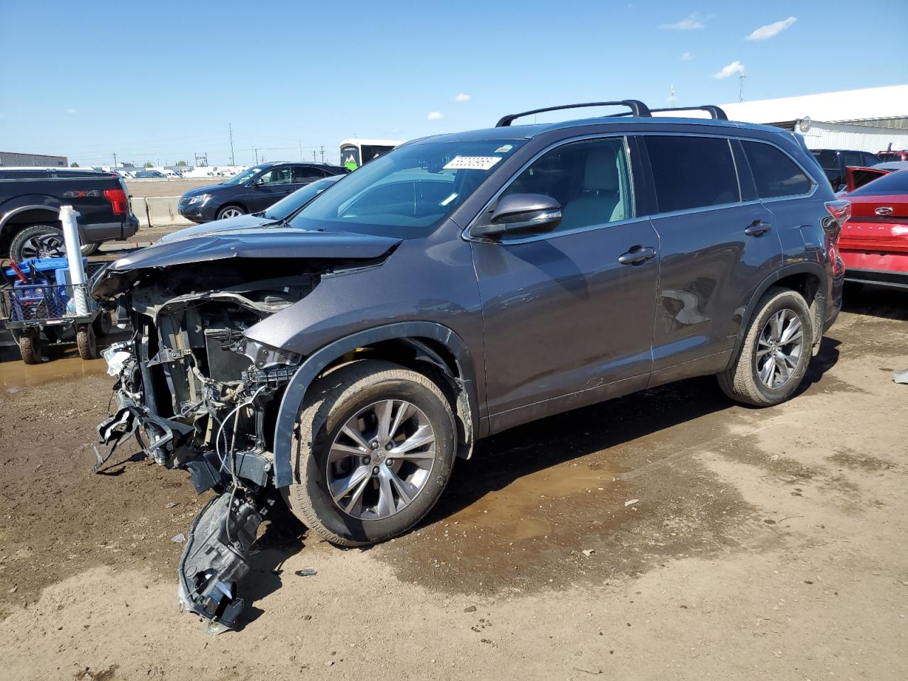 TOYOTA HIGHLANDER XLE