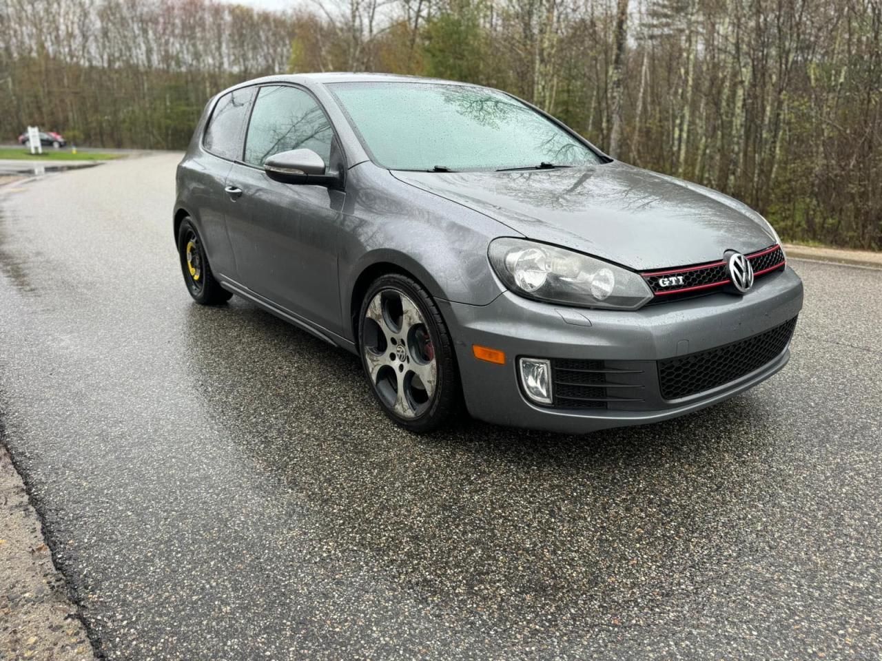 VOLKSWAGEN GOLF GTI