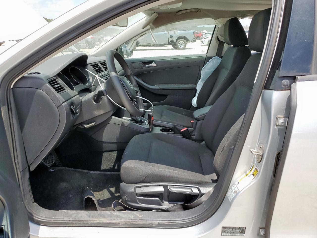 Volkswagen Jetta s 2016