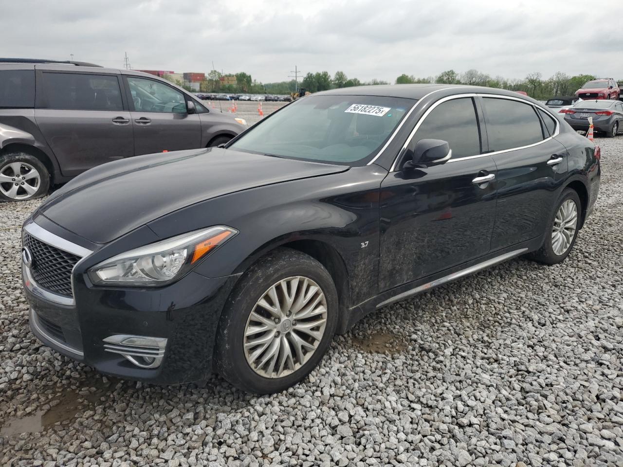 INFINITI Q70 3.7