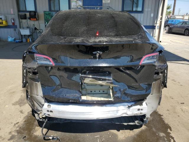 2024 TESLA MODEL Y - 7SAYGAEE5RF120693