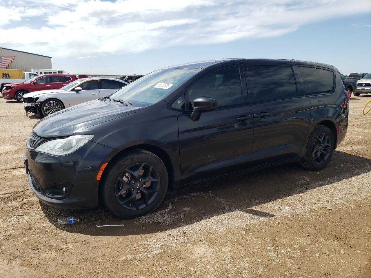CHRYSLER PACIFICA TOURING PLUS