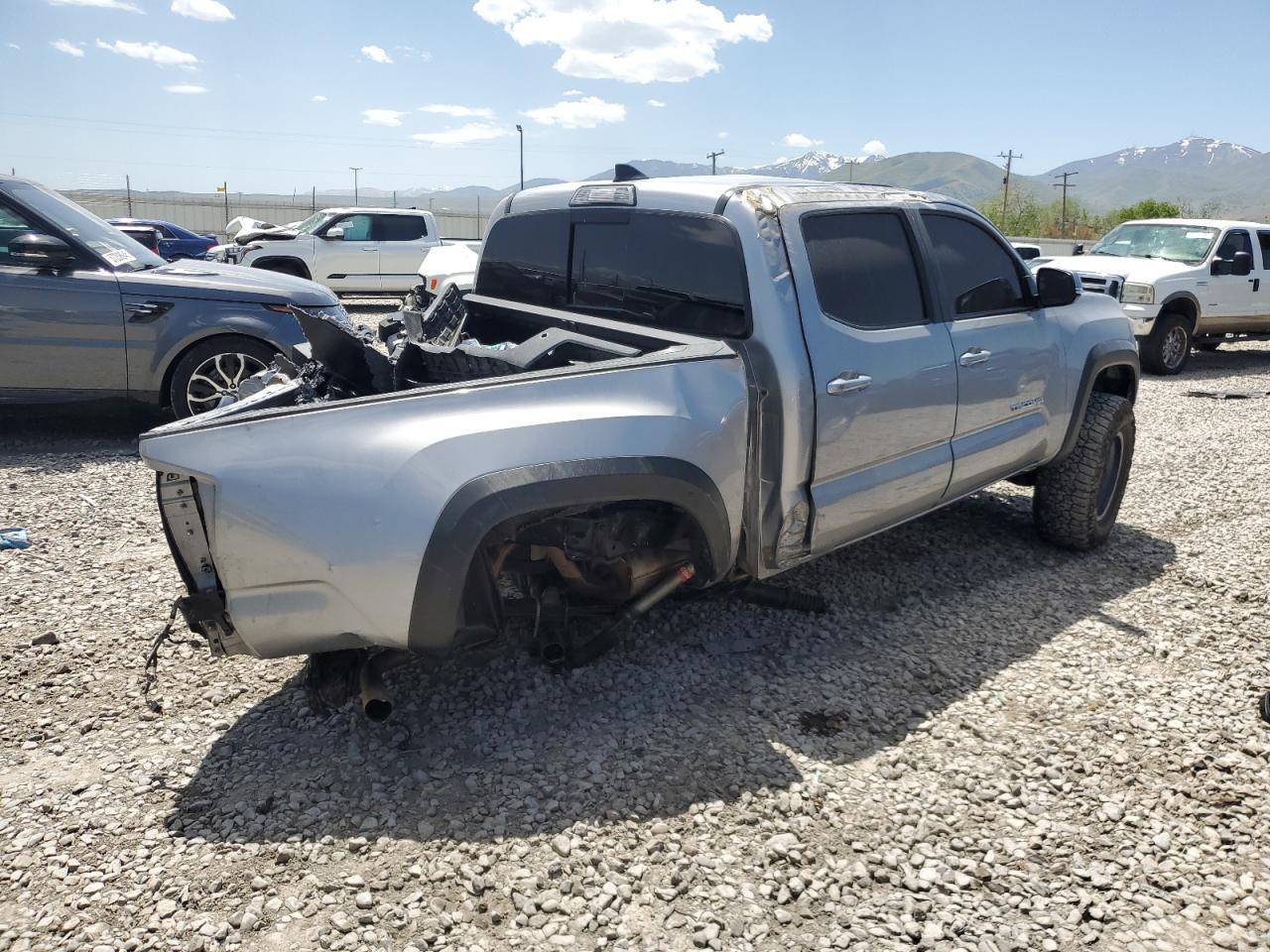 TOYOTA TACOMA DOUBLE CAB