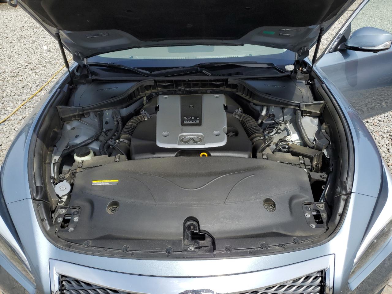 INFINITI Q70 3.7 LUXE