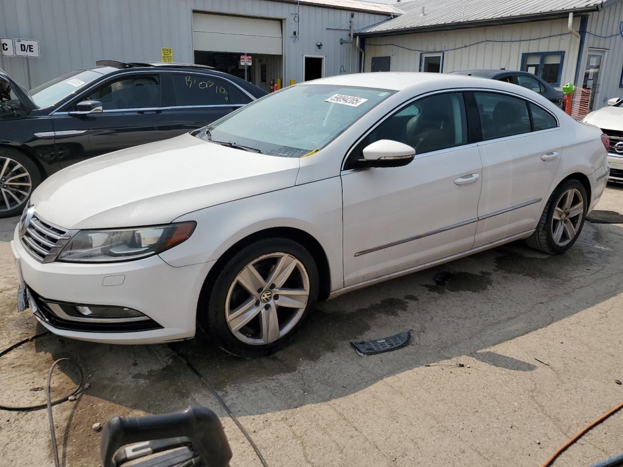 VOLKSWAGEN CC SPORT
