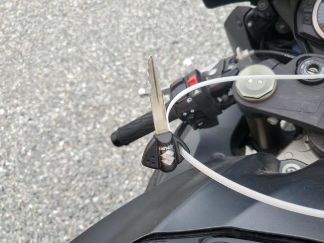 2011 SUZUKI GSX-R1000 JS1GT78A8B2101381