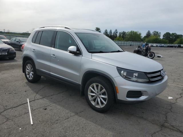 Vin: wvgsv7ax6hw501123, lot: 57569285, volkswagen tiguan wolfsburg 20174