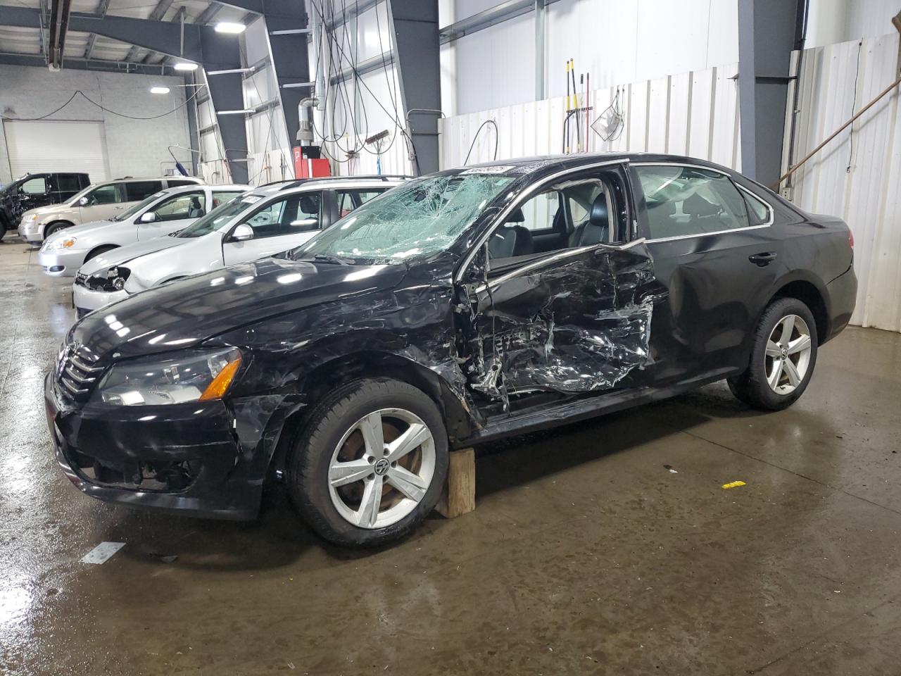 VOLKSWAGEN PASSAT SE