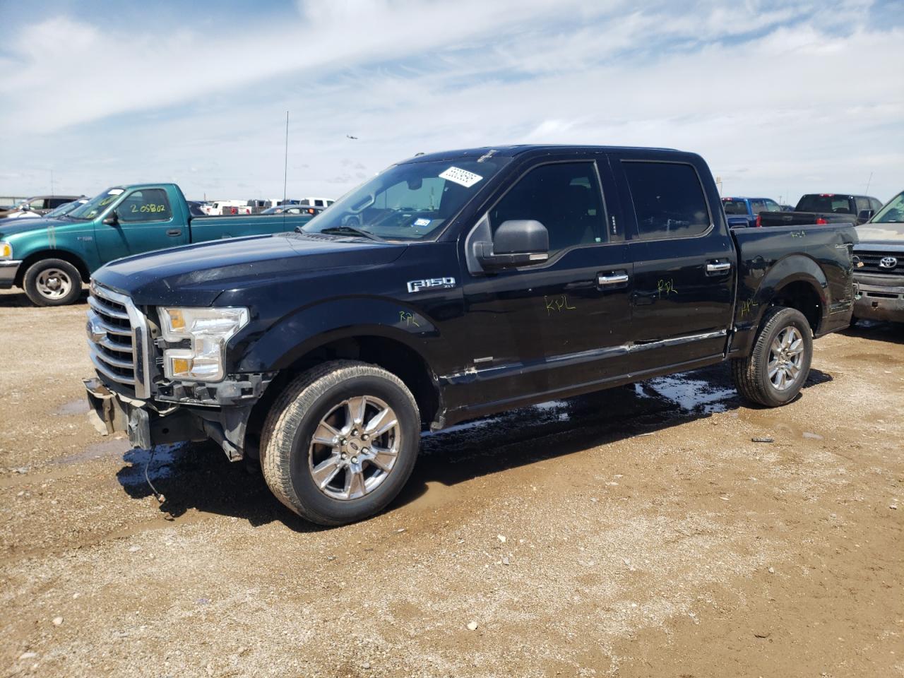 FORD F-150 SUPERCREW