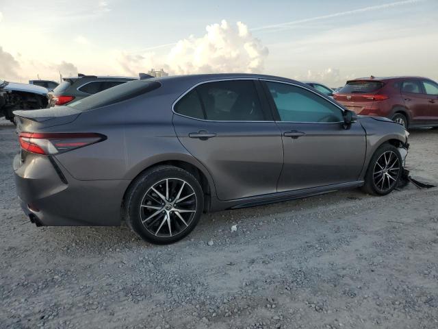 Vin: 4t1g11ak6nu667930, lot: 55314865, toyota camry se 20223