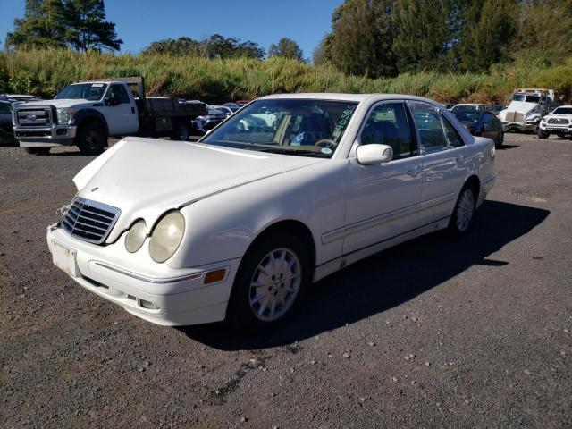 MERCEDES-BENZ E 320