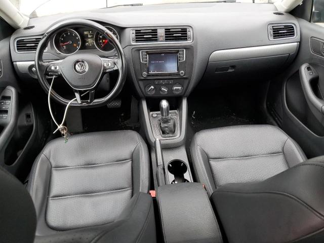2016 VOLKSWAGEN JETTA SE - 3VWD67AJ2GM372301