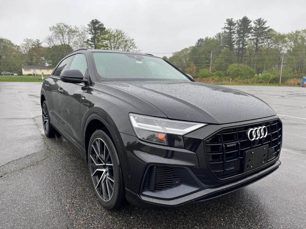 AUDI Q8 PREMIUM PLUS S-LINE