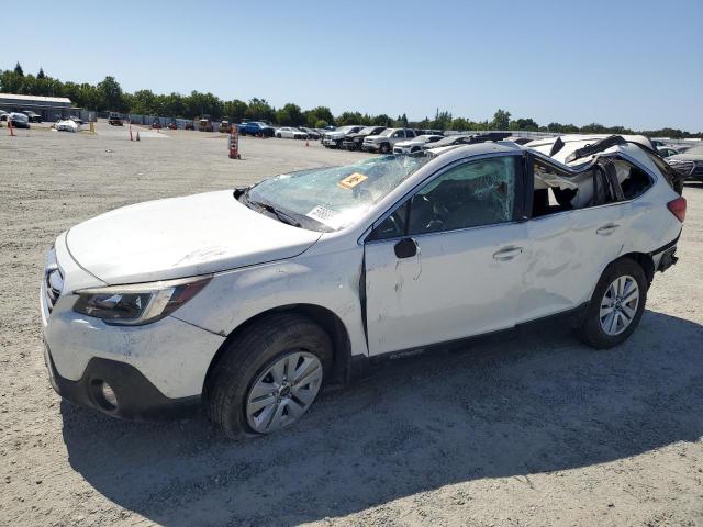 SUBARU OUTBACK 2. 2018 white  gas 4S4BSAFC8J3349025 photo #1