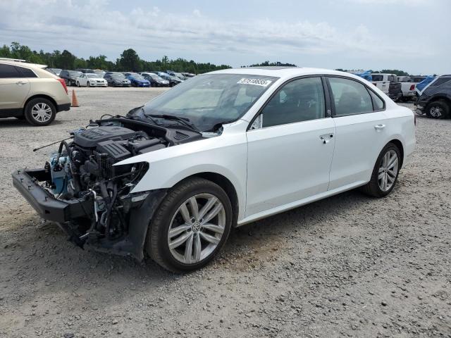 Vin: 1vwla7a3xkc010447, lot: 57518655, volkswagen passat wolfsburg 2019 img_1