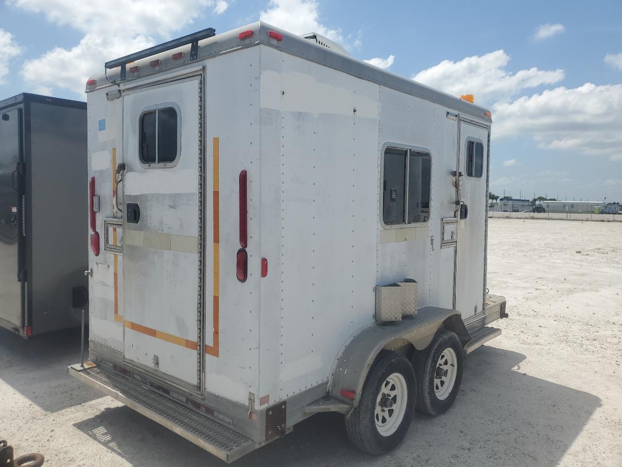 Lot #3317831231 1999 PELS TRAILER