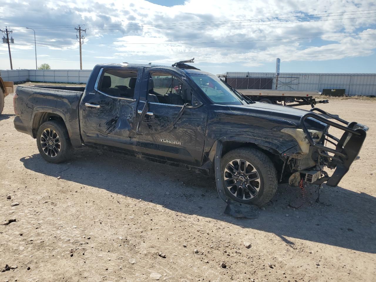 TOYOTA TUNDRA CREWMAX LIMITED