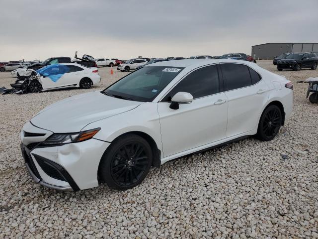 TOYOTA CAMRY XSE