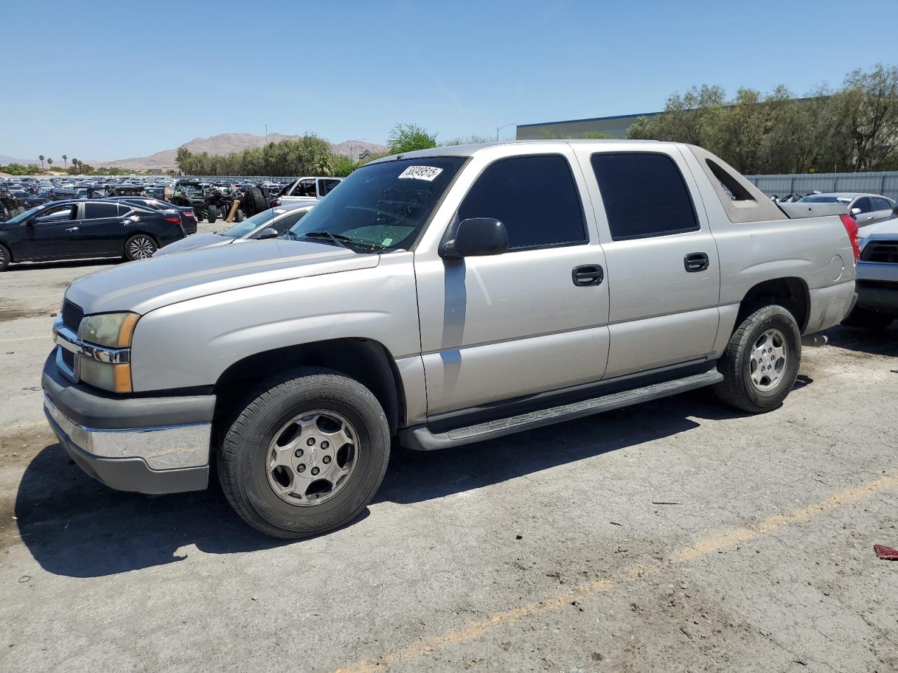  Salvage Chevrolet Avalanche