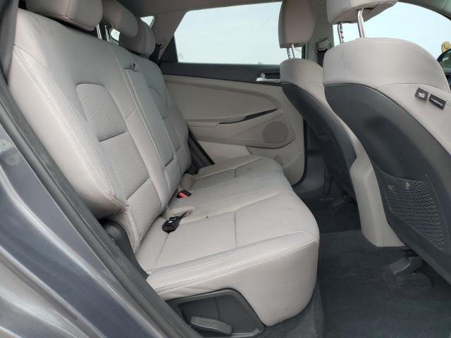 2019 HYUNDAI TUCSON SE KM8J23A42KU059365
