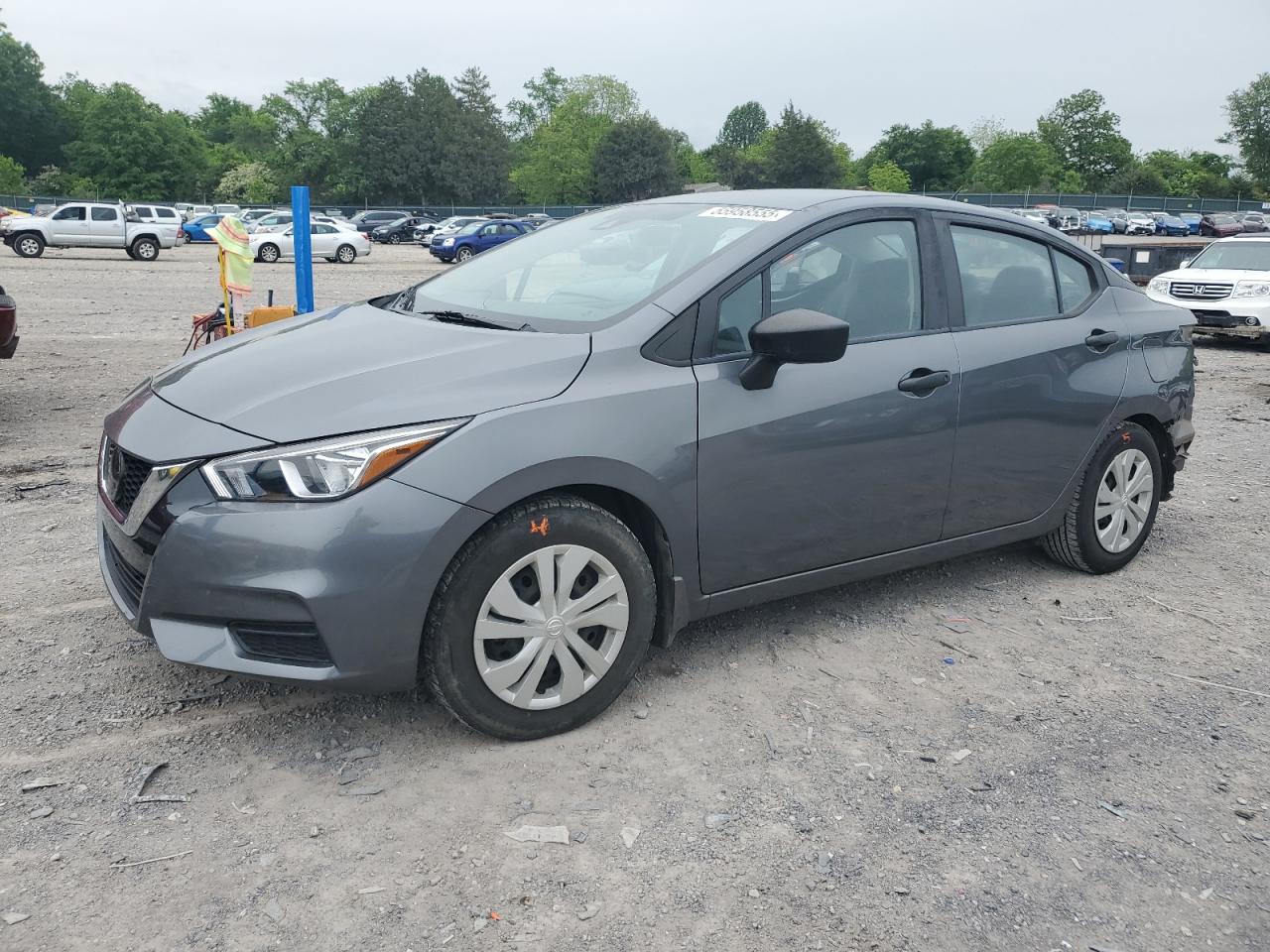 NISSAN VERSA S
