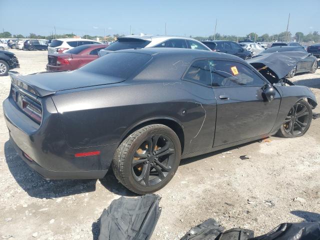 Vin: 2c3cdzbt7lh125160, lot: 57110655, dodge challenger r/t 20203